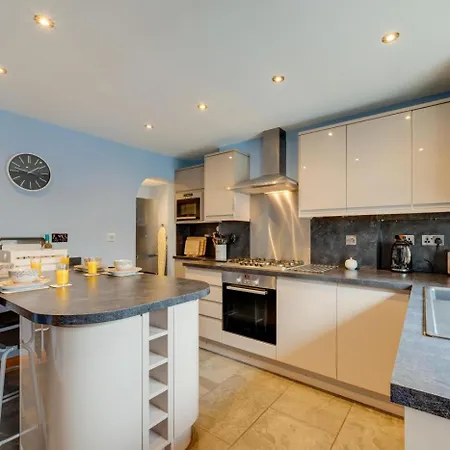 Prázdninový dům 3 Bed In Oc-wa081 *