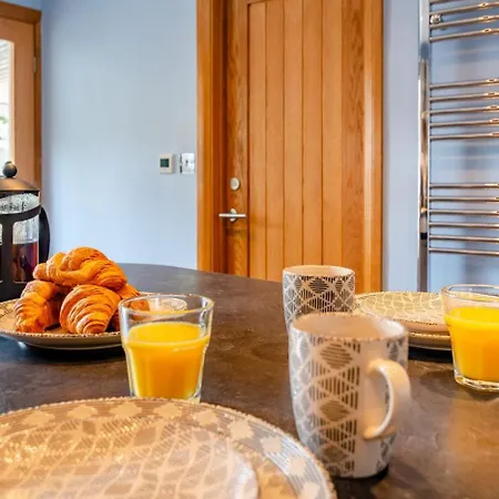 3 Bed In Oc-wa081