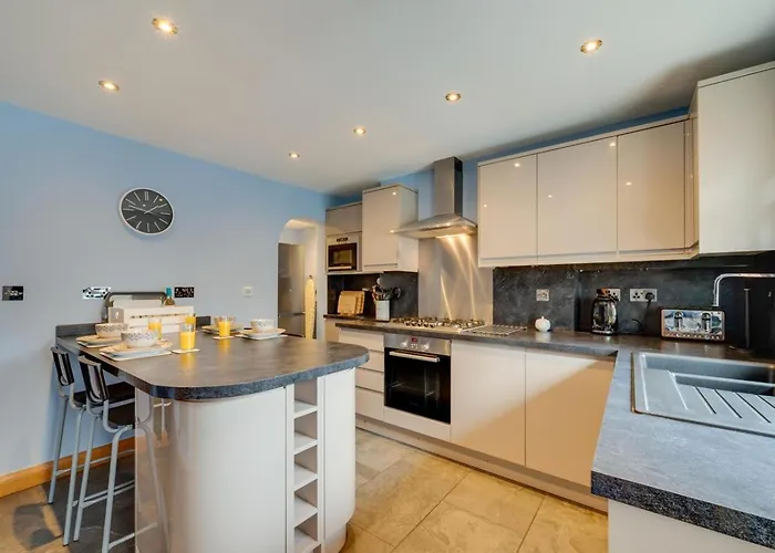 Holiday home 3 Bed In Oc-wa081 *