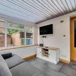 3 Bed In Oc-wa081 *